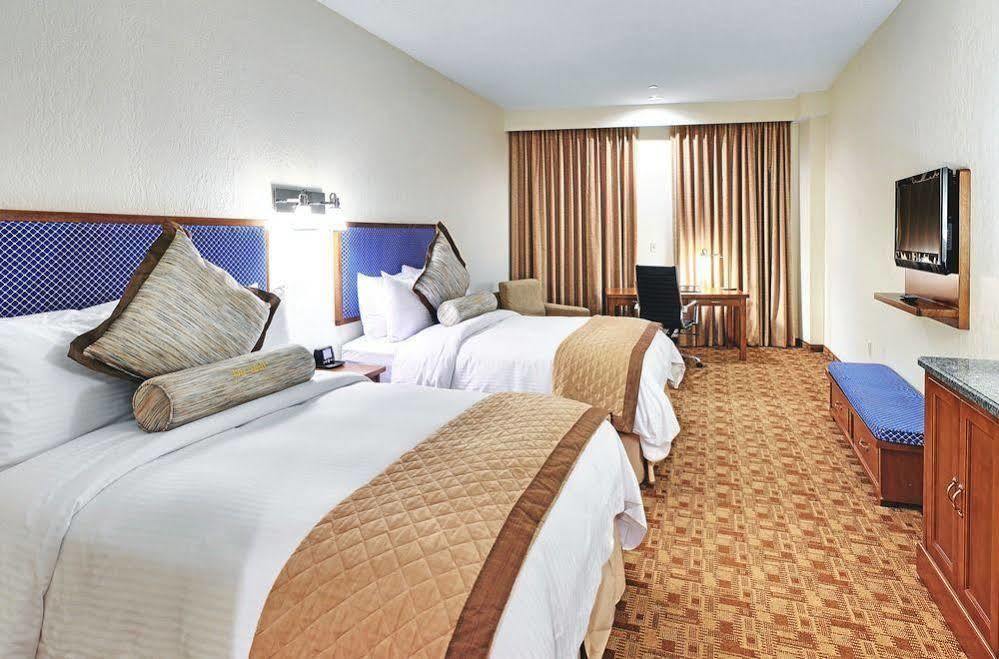 Quality Hotel Ессінгтон Екстер'єр фото